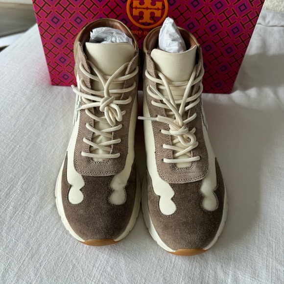 Tory Burch Good Luck Hiker - Picture 2 of 5